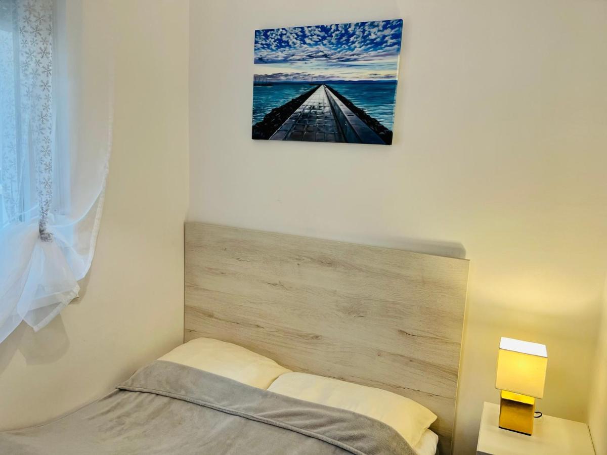 Balcsitthon Apartmanok Siófok Kamer foto